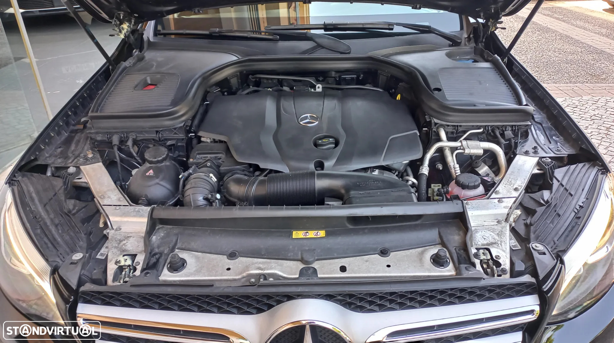 Mercedes-Benz GLC 220 d 4Matic 9G-TRONIC Edition 1 - 32