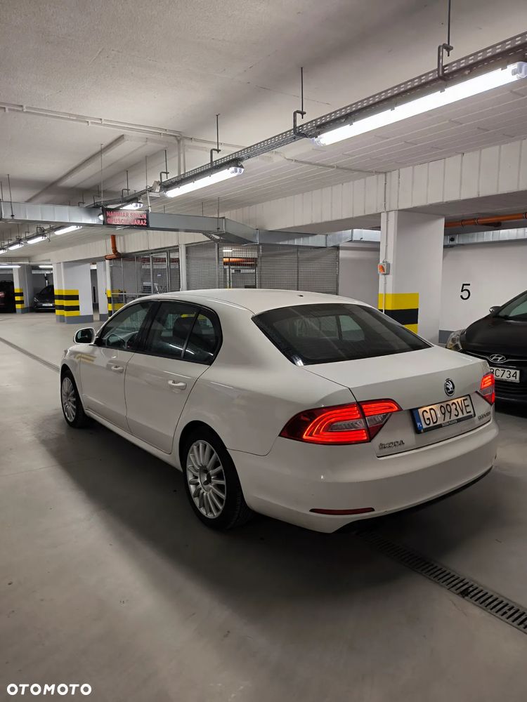 Skoda Superb 1.4 TSI Ambition - 5