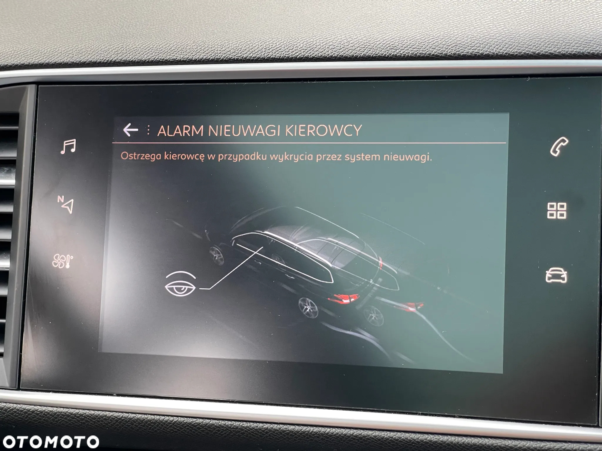 Peugeot 308 SW 2.0 BlueHDi GT S&S EAT8 - 26