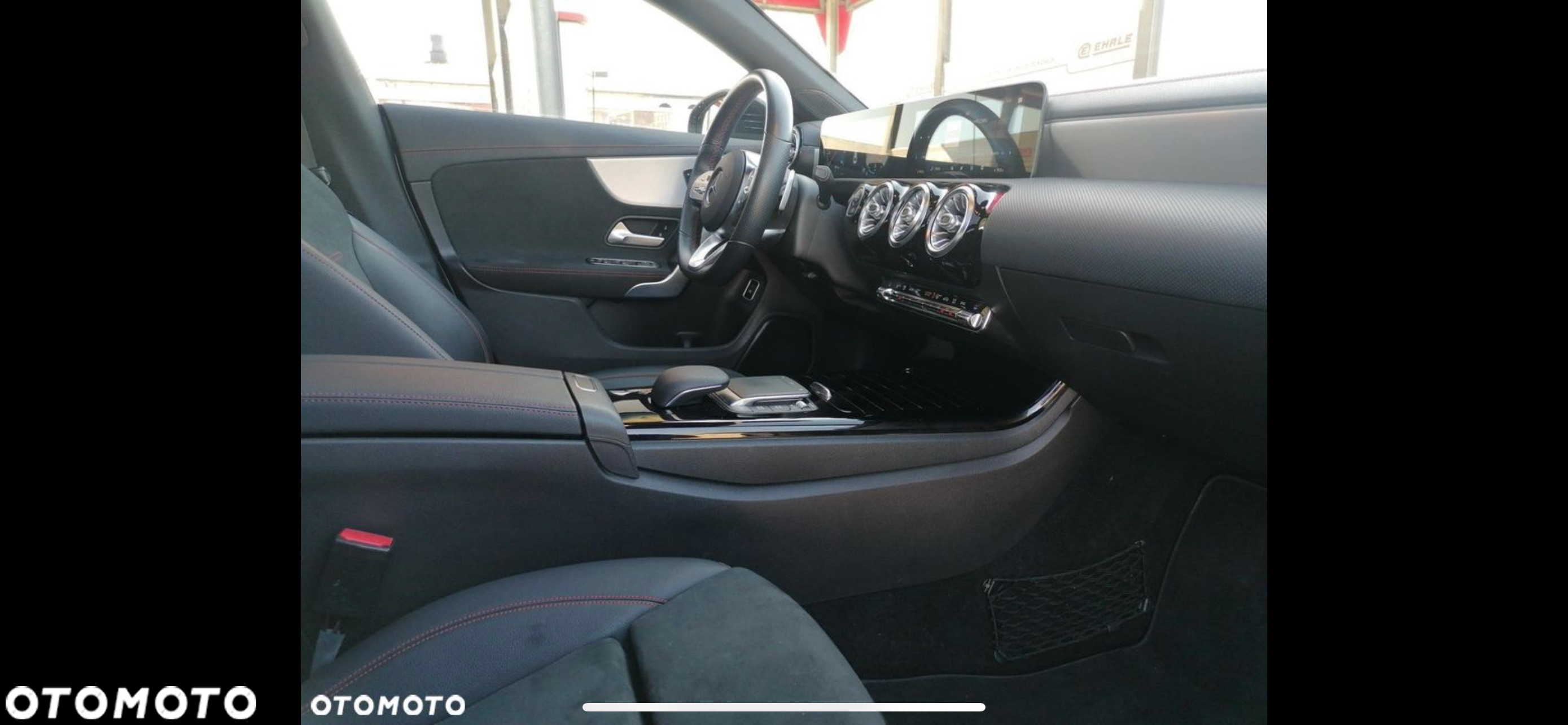Mercedes-Benz CLA 220 4-Matic AMG Line 7G-DCT - 18