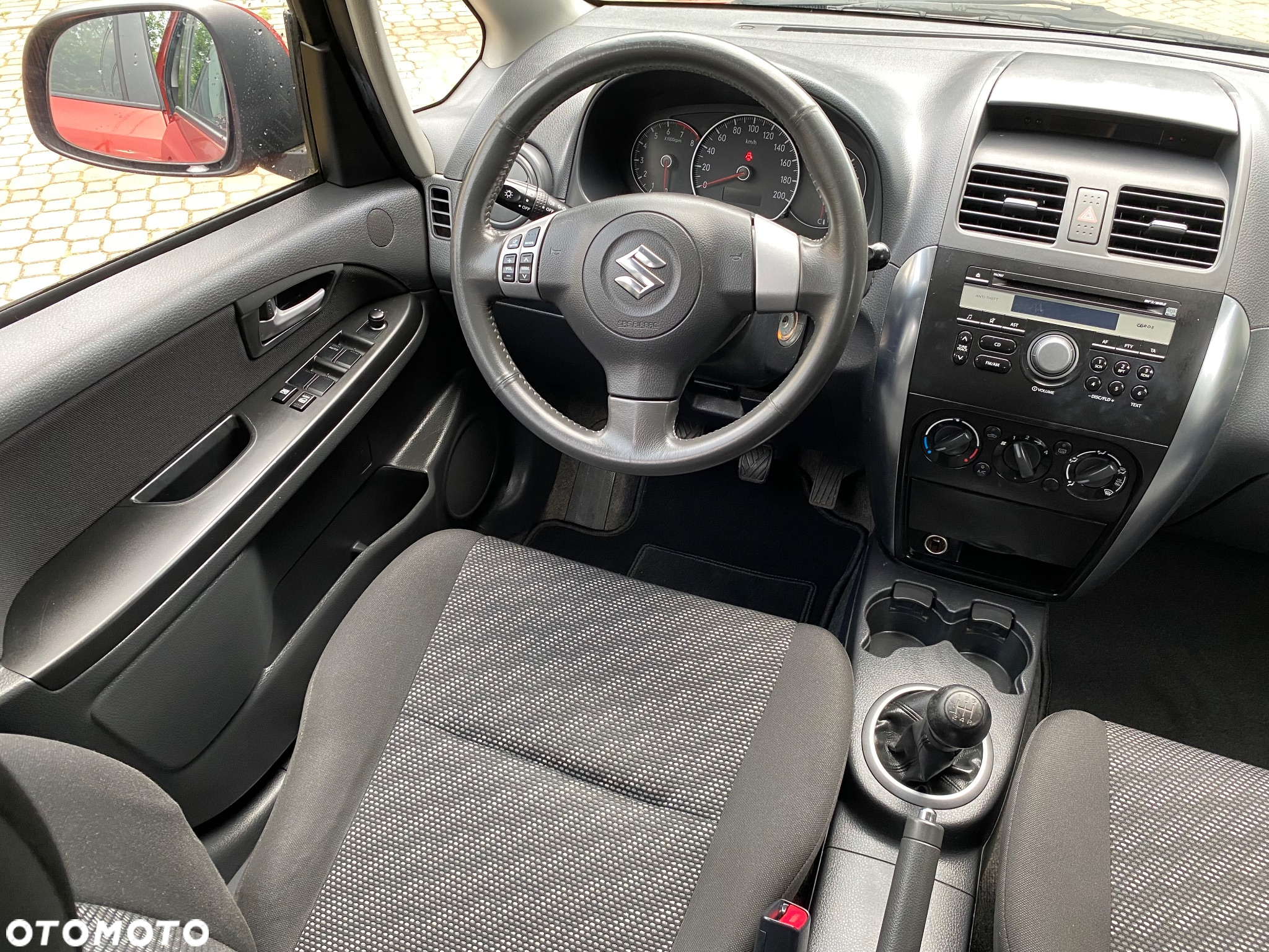 Suzuki SX4 1.6 GS / Premium - 6