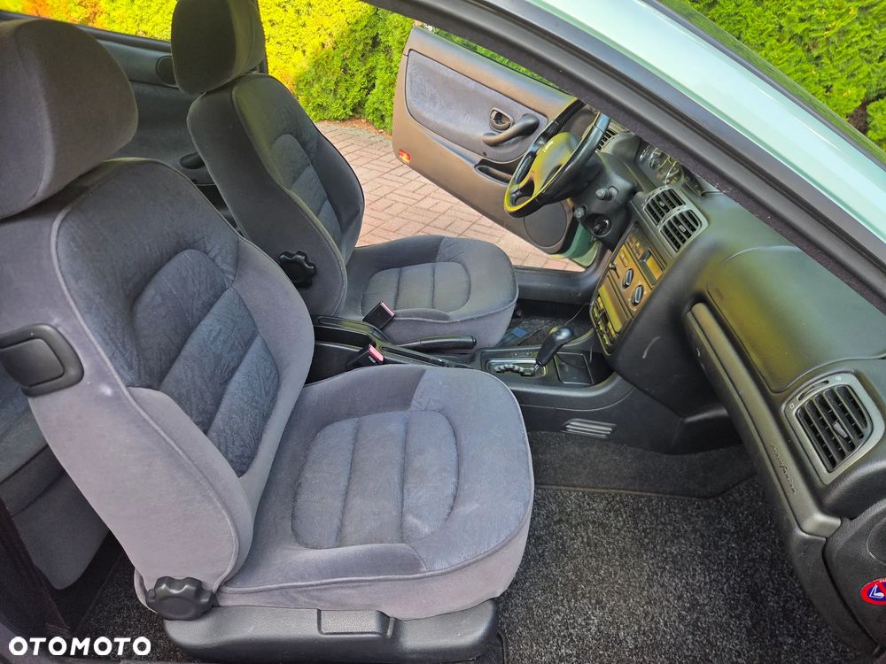 Peugeot 406 - 17