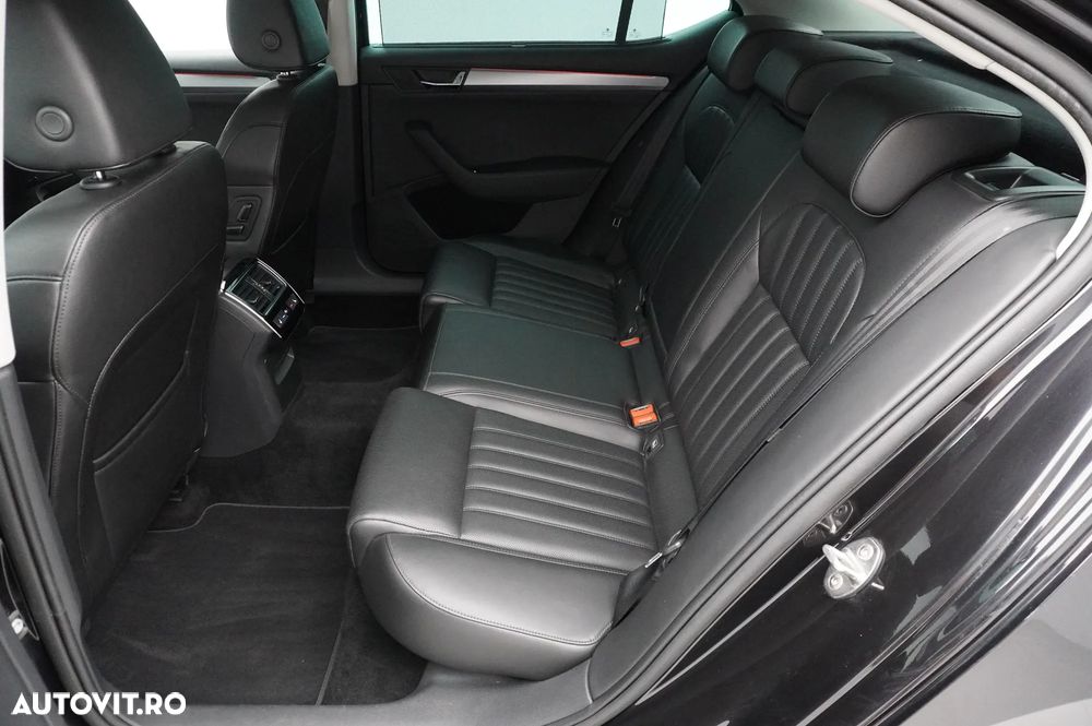 Skoda Superb 2.0 TDI DSG 4X4 Style - 12
