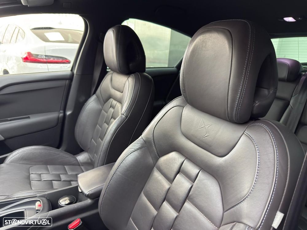 DS DS4 Crossback 2.0 BlueHDi Sport Chic EAT6 - 45