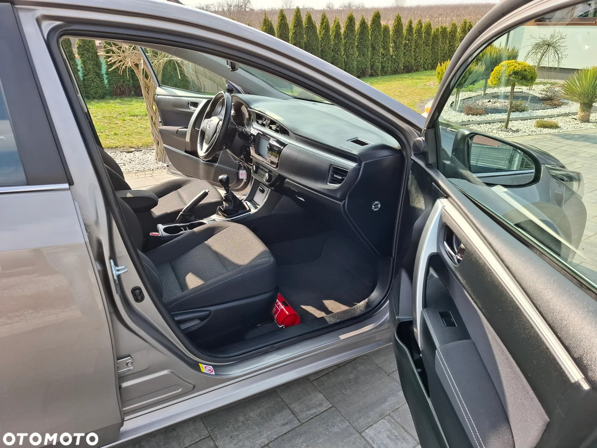 Toyota Corolla 1.6 Executive - 19