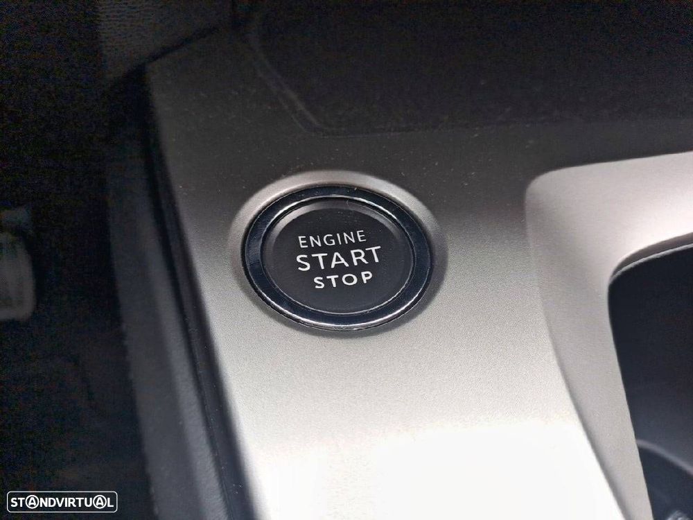 Peugeot 308 1.2 PureTech Allure - 22