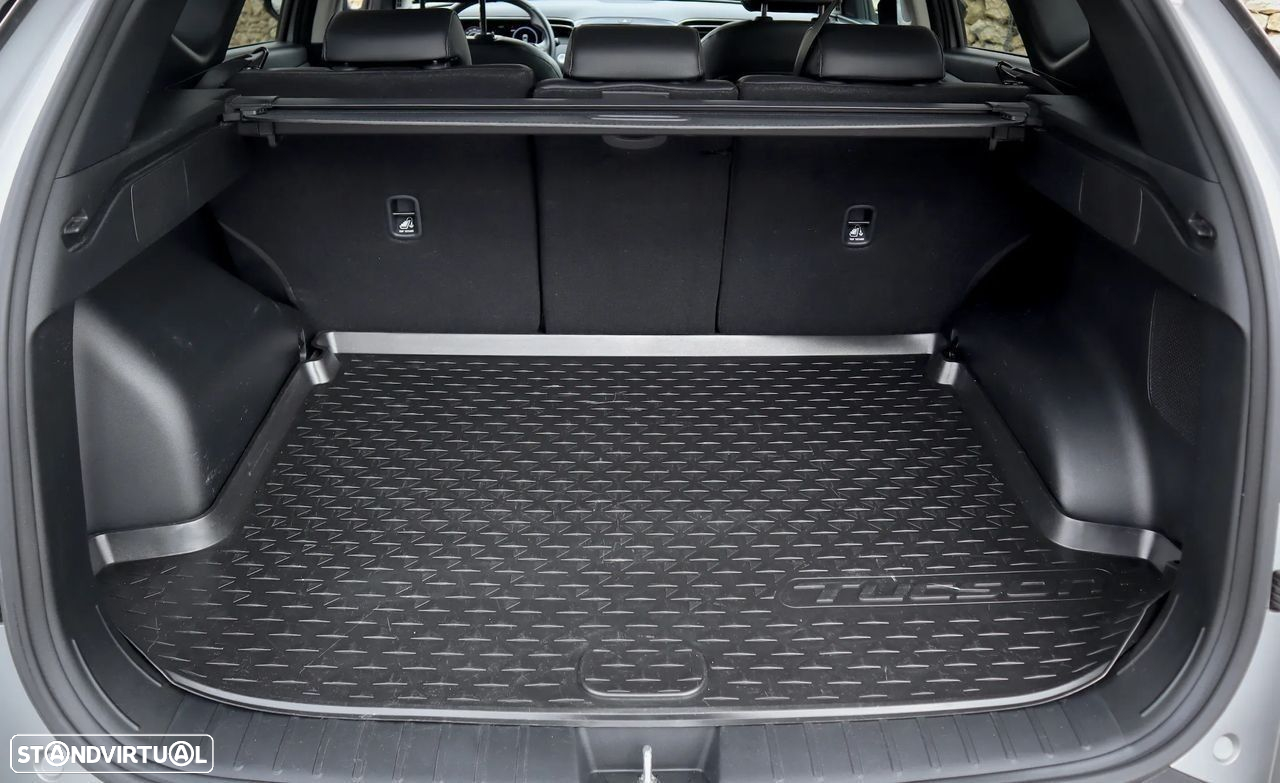 Hyundai Tucson 1.6 CRDi Vanguard - 28