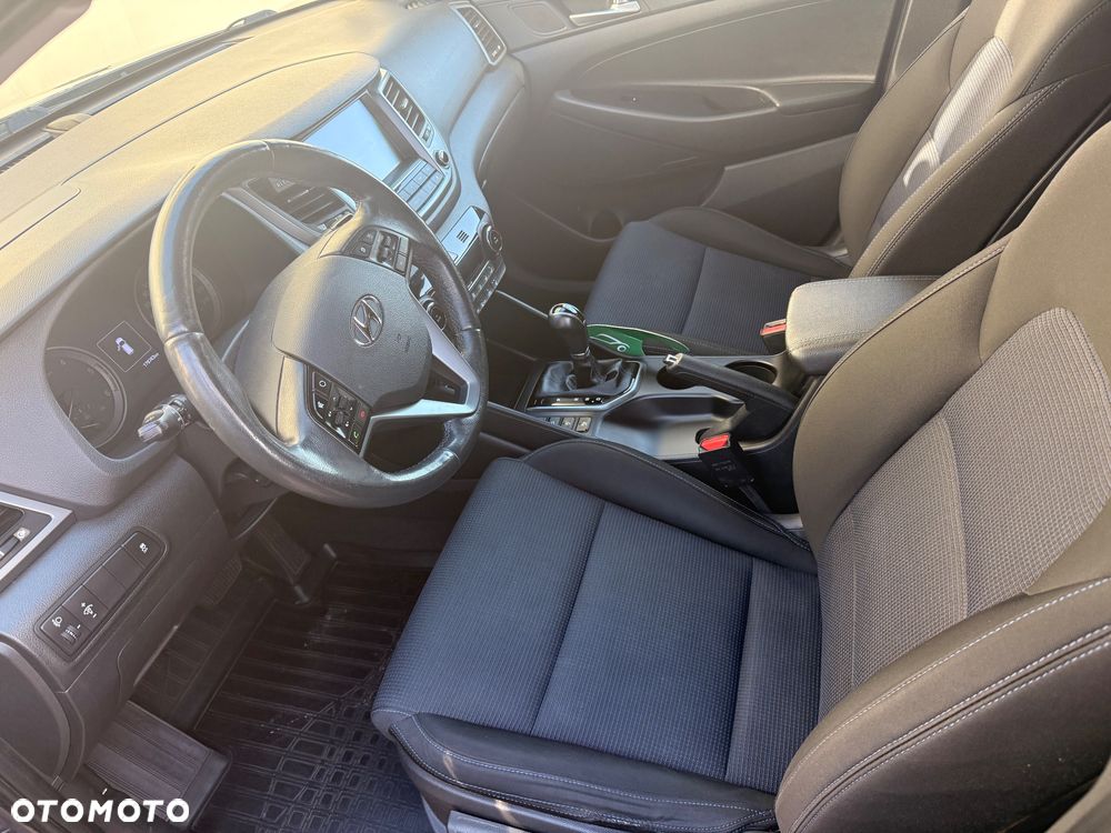Hyundai Tucson - 25