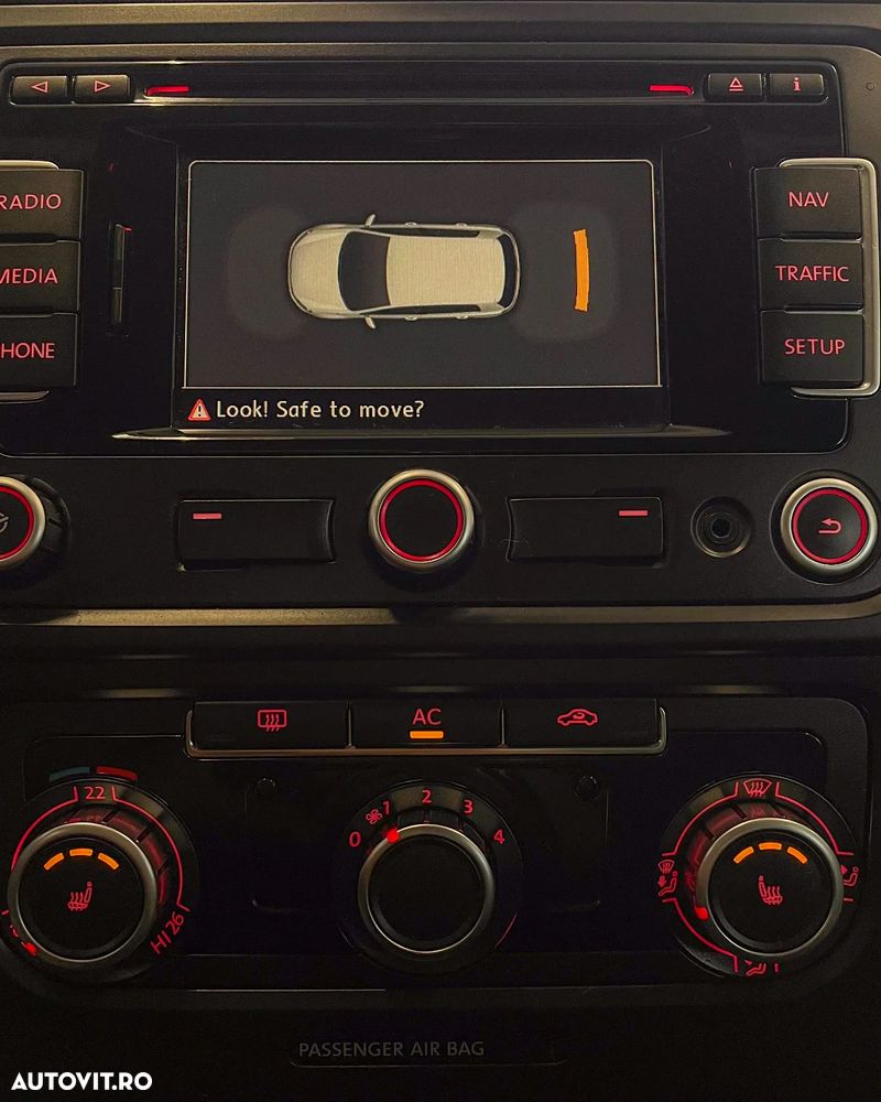 Volkswagen Golf 1.2 TSI BlueMotion Technology Style - 8