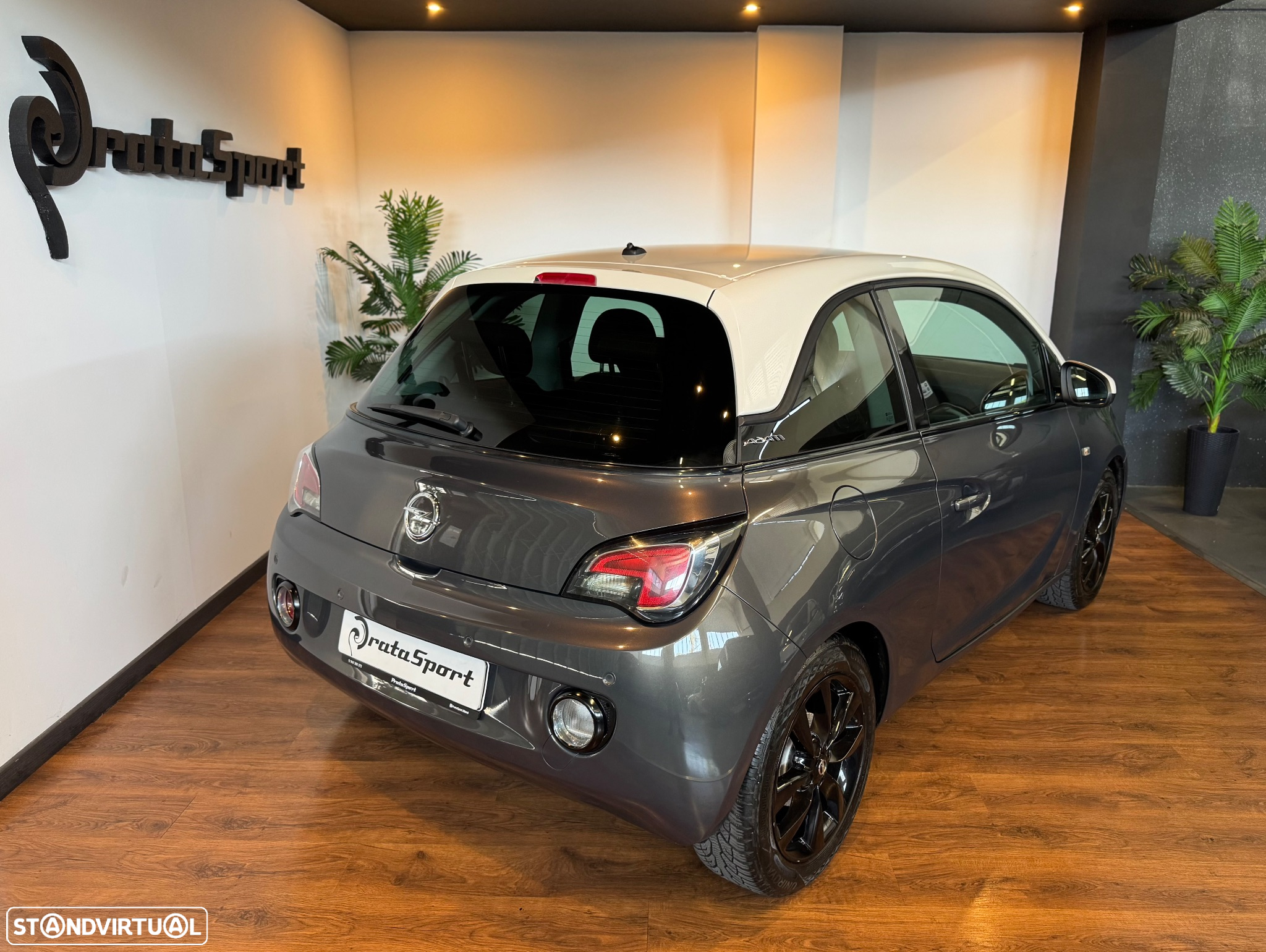 Opel Adam 1.2 - 29
