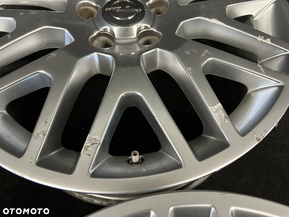 Alufelgi Opel Vectra C, Signum, Zafira B, Astra H 18 cali 5x110 4szt. - 20