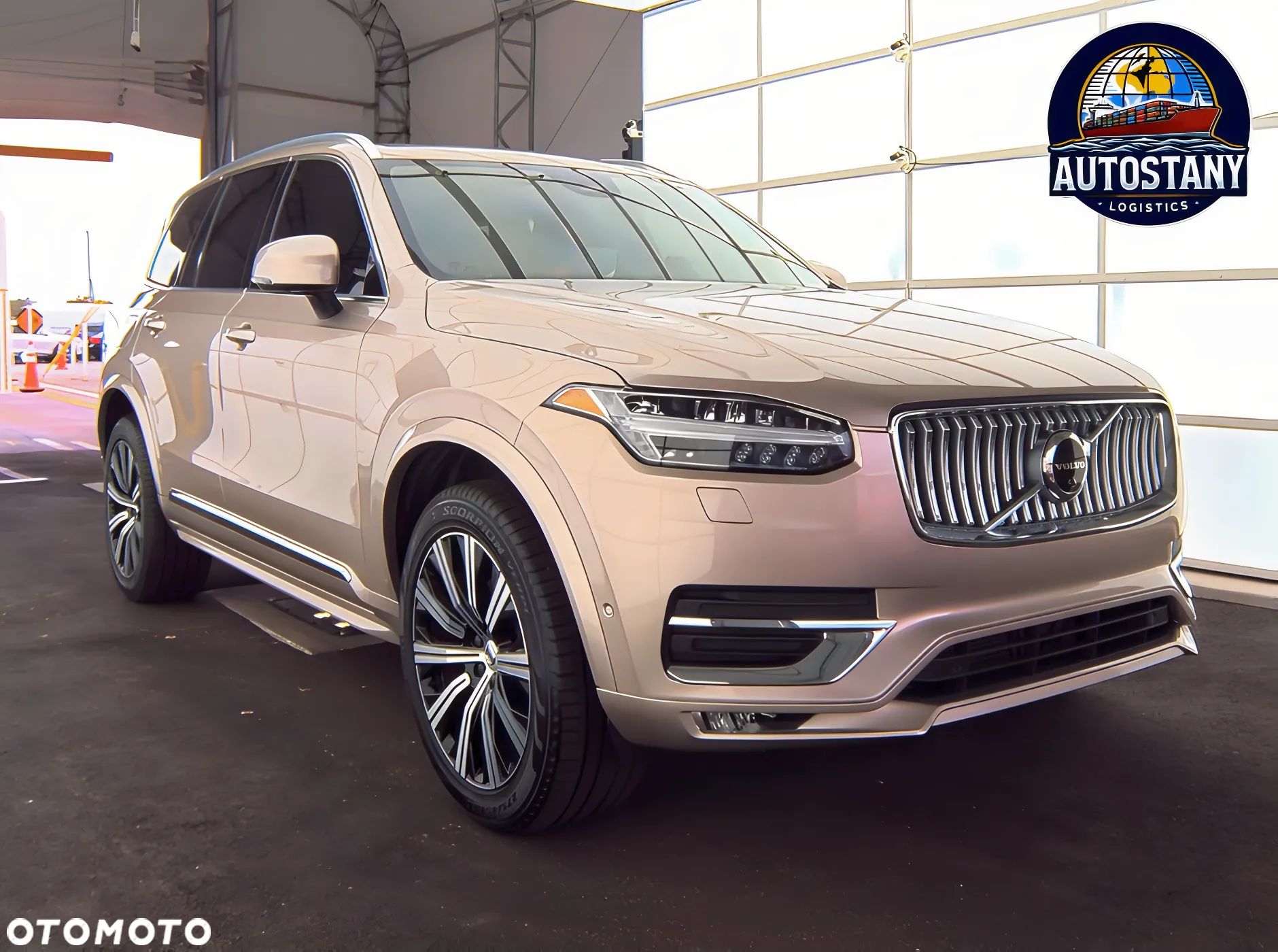 Volvo XC 90 - 1
