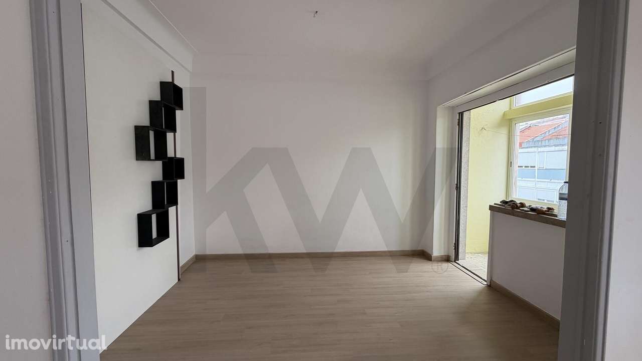 ​​​​​​​​​​​​​​Apartamento T2 (transfromavel em T3) com 2 entradas inde - Grande imagem: 3/23