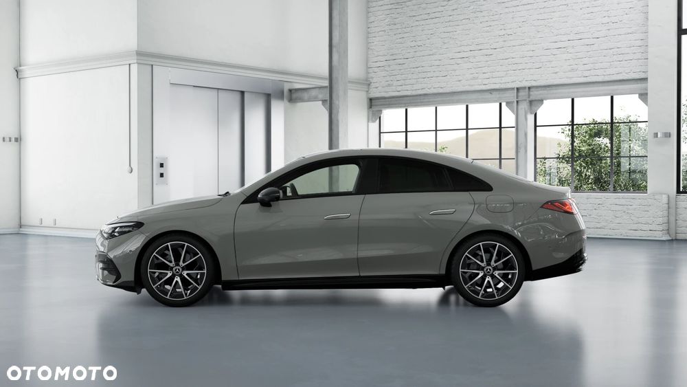 Mercedes-Benz CLA - 5