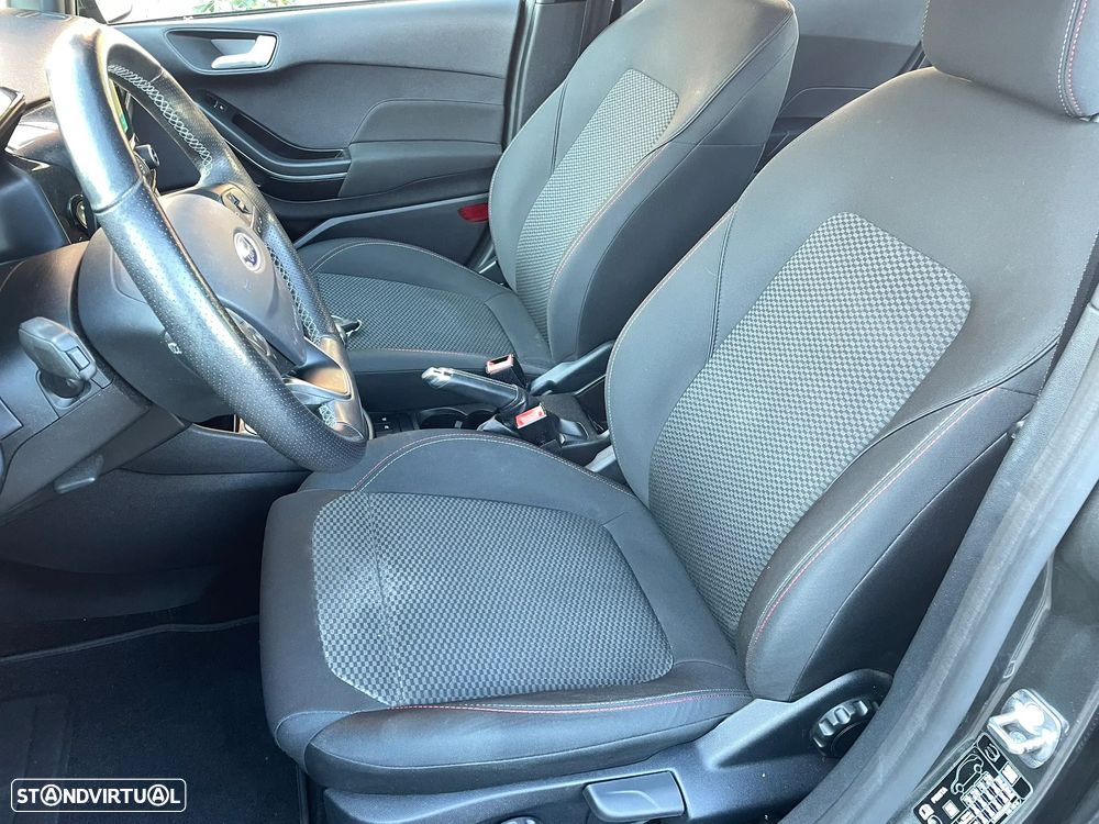 Ford Fiesta 1.0 EcoBoost S&S ST-LINE - 7