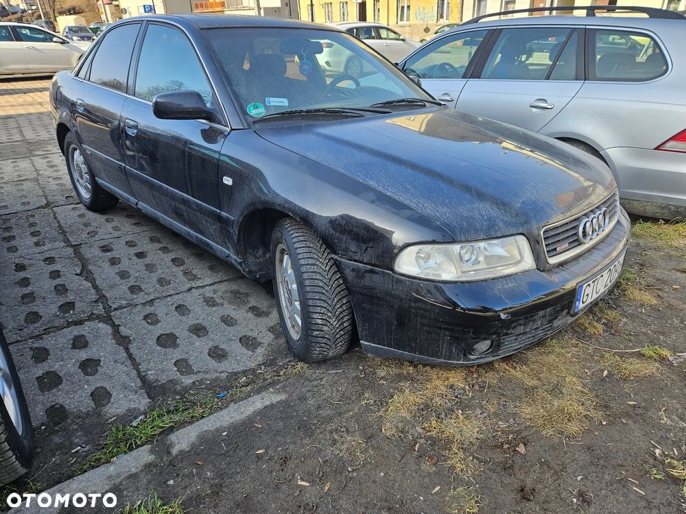 Audi A4 Limousine 2.4 Tiptronic - 1