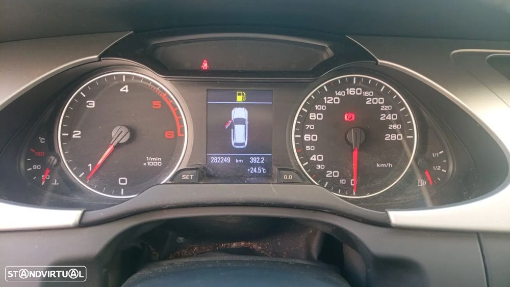 Audi A4 Avant 2.0 TDI - 13