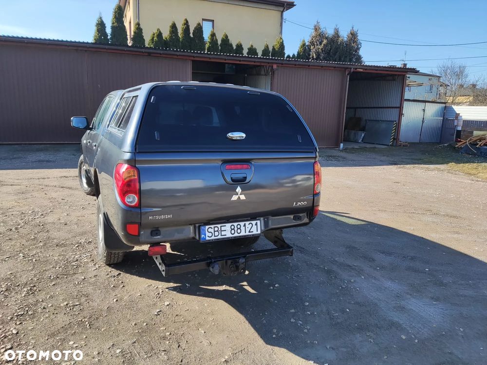 Mitsubishi L200 2.5 DID DC Intense - 2