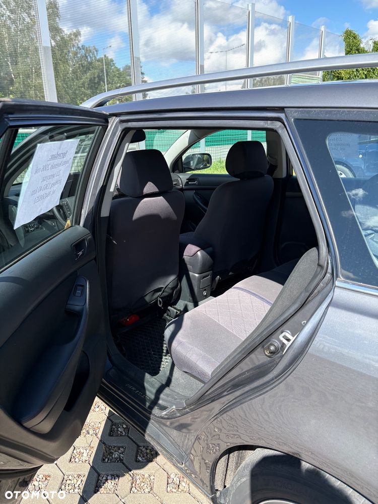 Toyota Avensis 2.0 VVT-i Sol - 7