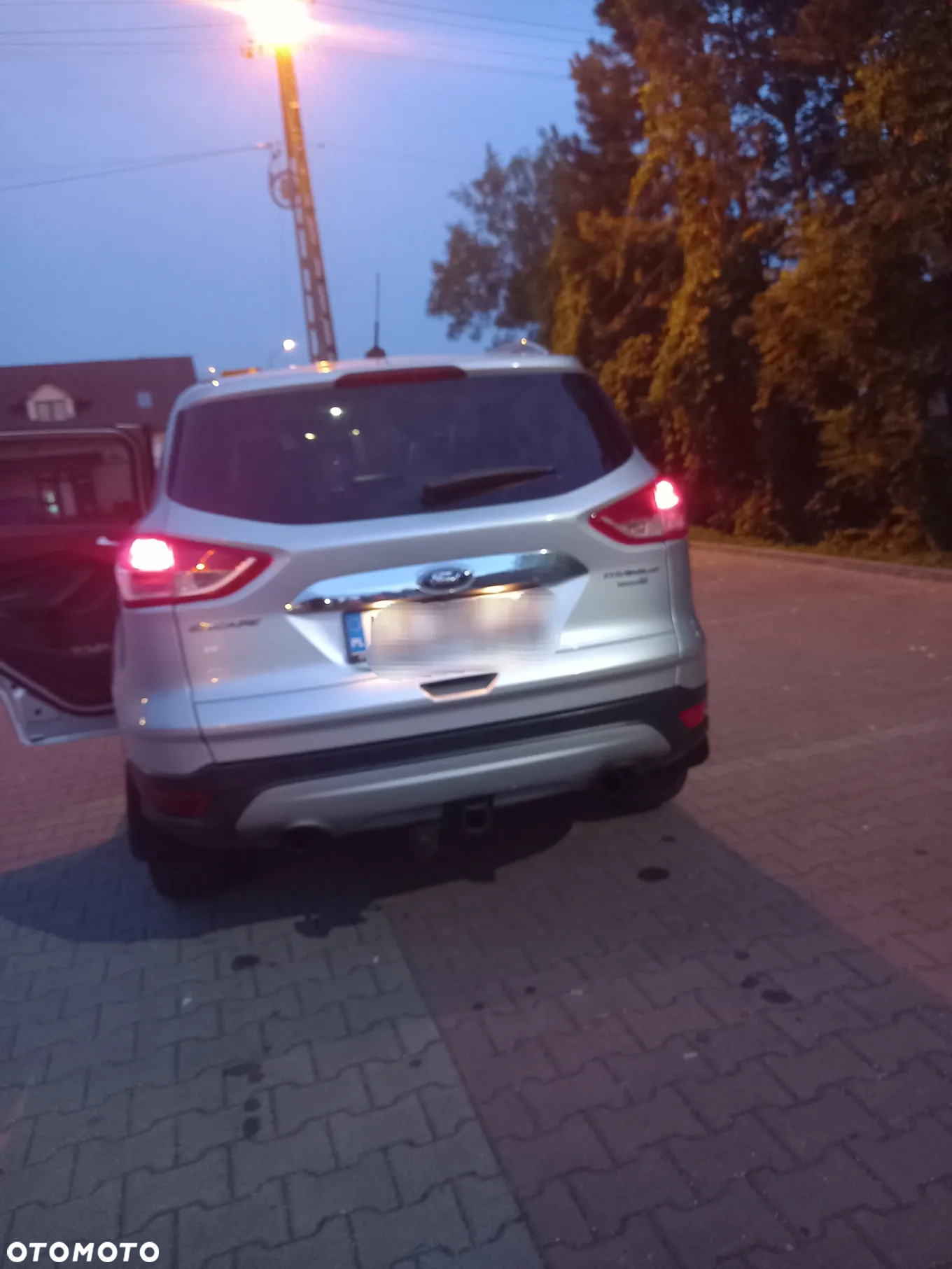 Ford Escape 2.0 EcoBoost AWD Titanium - 5