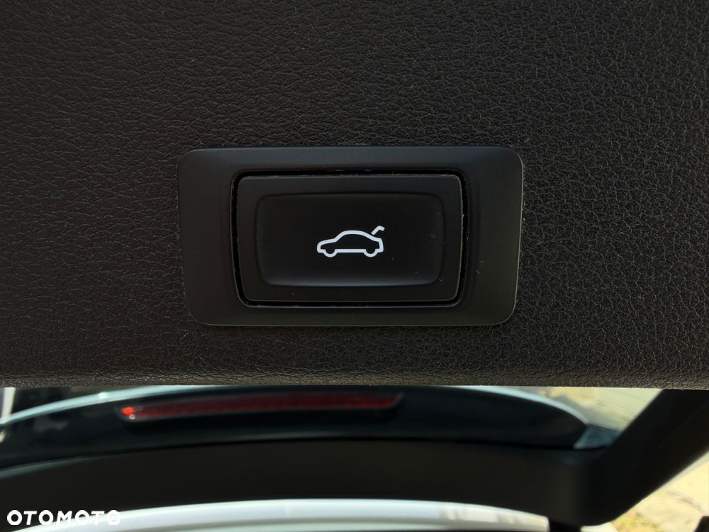 Audi A4 Avant 2.0 TDI S tronic quattro sport - 20