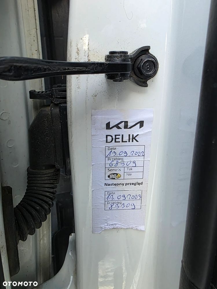 Kia Rio 1.4 L - 15