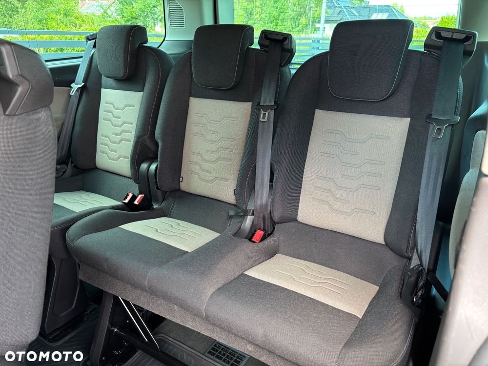 Ford Tourneo Custom 2.0 EcoBlue L2 Titanium - 35