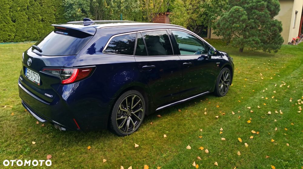 Toyota Corolla - 8