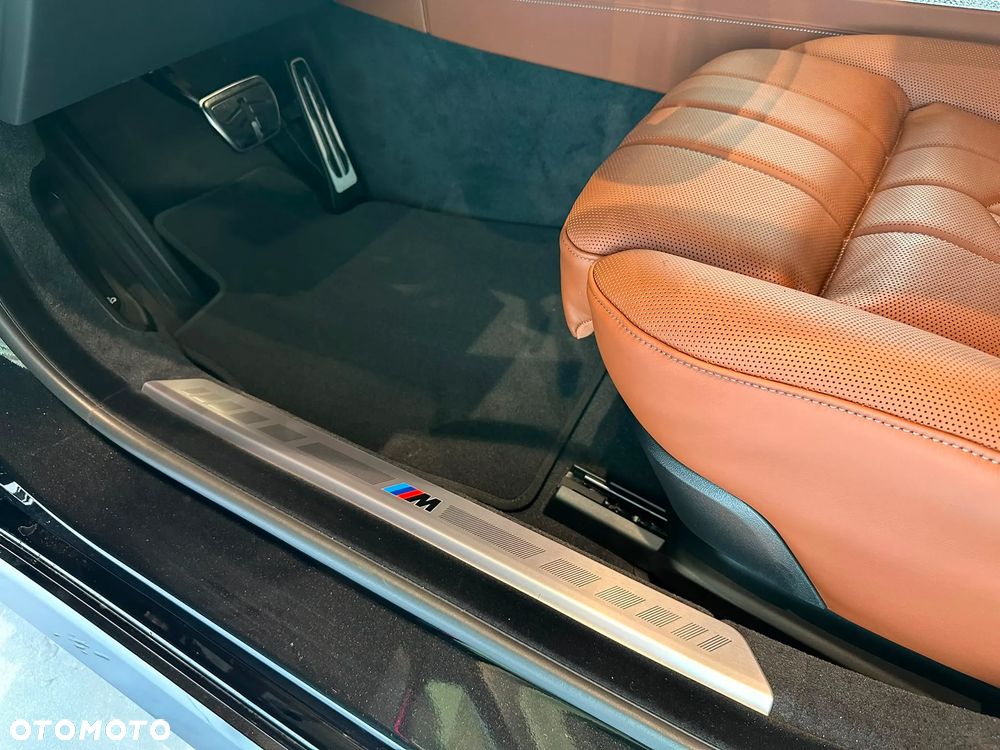 BMW Seria 7 - 18