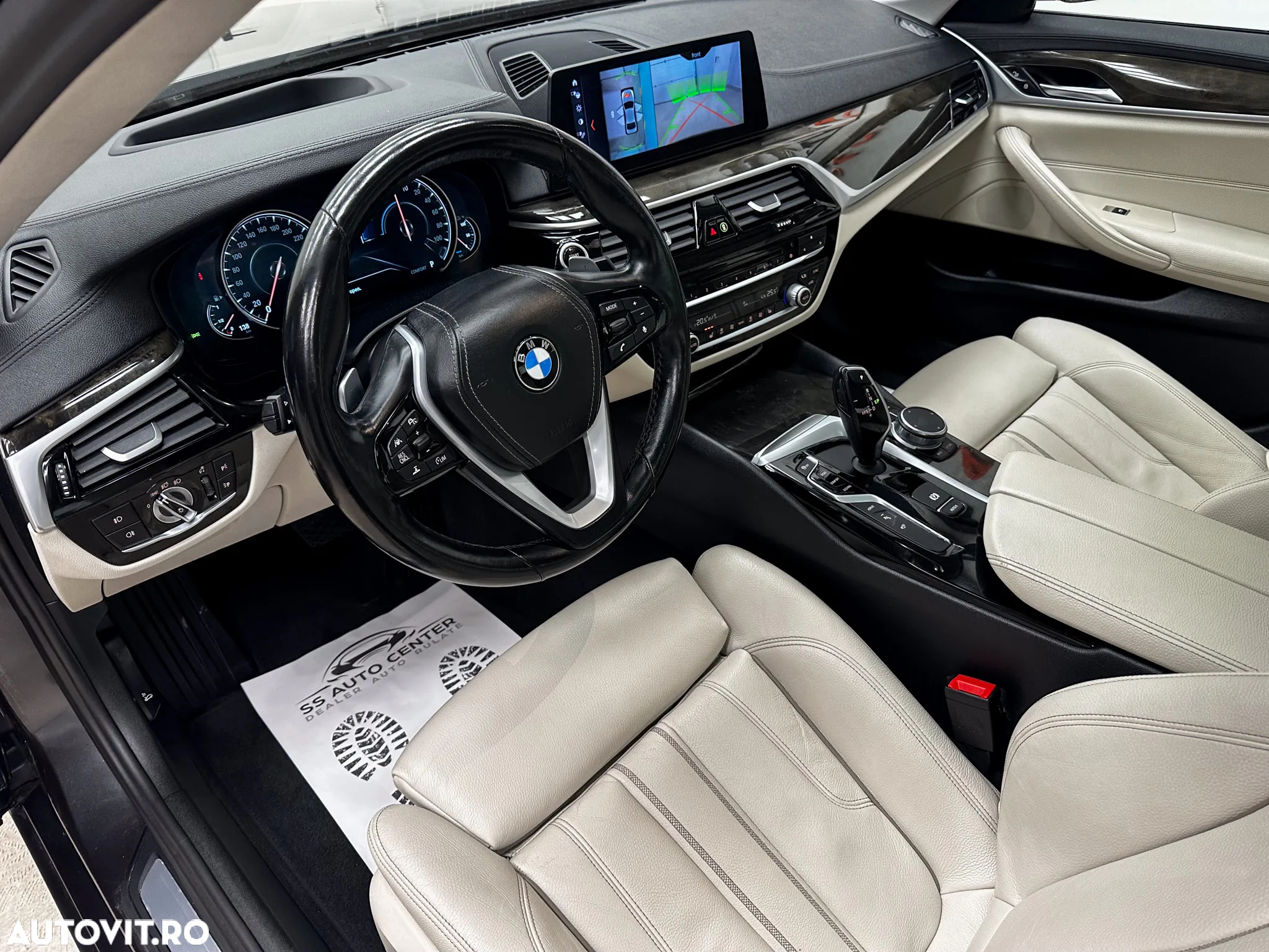 BMW Seria 5 530e Aut. Sport Line - 25