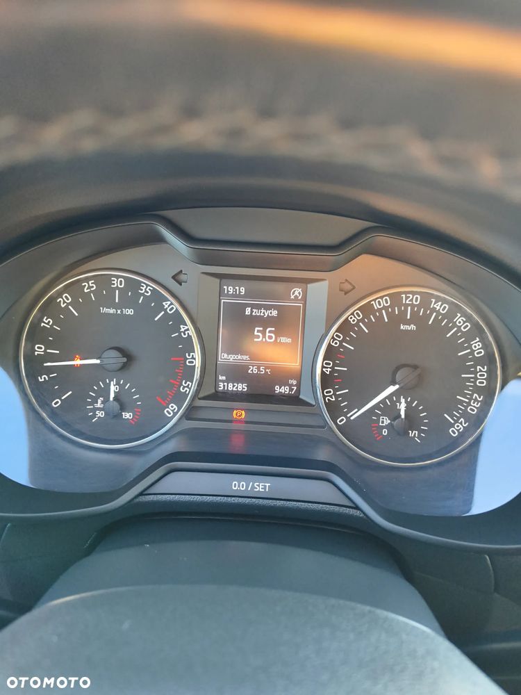 Skoda Octavia 1.6 TDI Elegance - 11