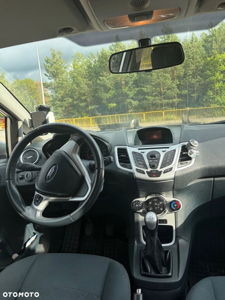 Ford Fiesta 1.25 Gold X (SVP) - 4