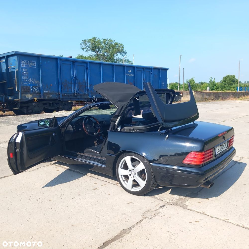 Mercedes-Benz SL - 14