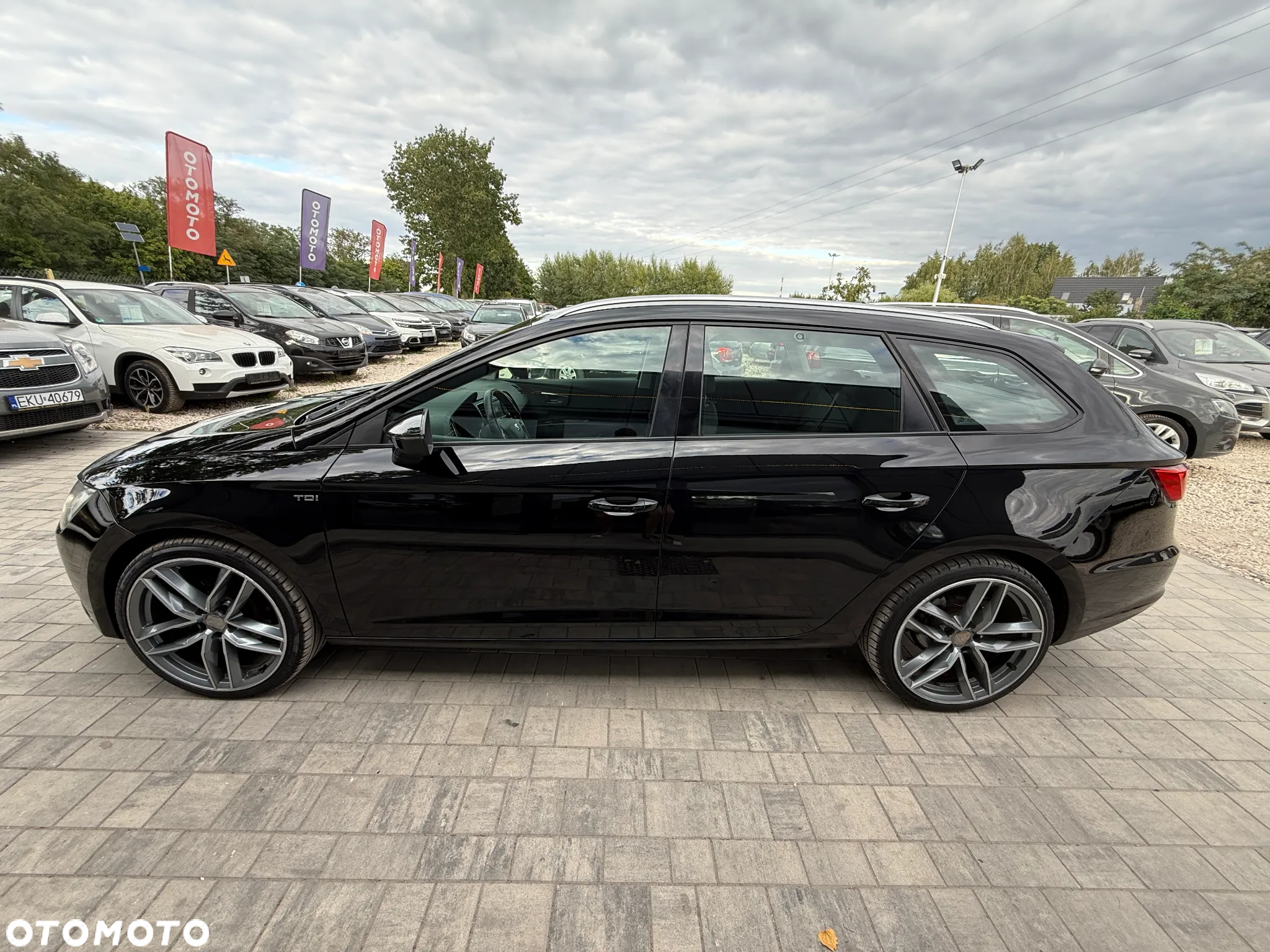 Seat Leon 2.0 TDI FR S&S - 25