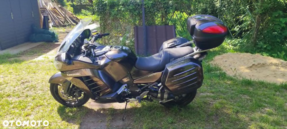 Kawasaki GTR - 1