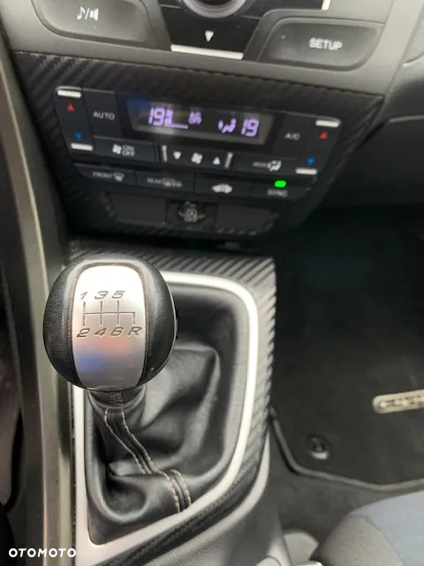 Honda Civic 1.8 Sport - 9