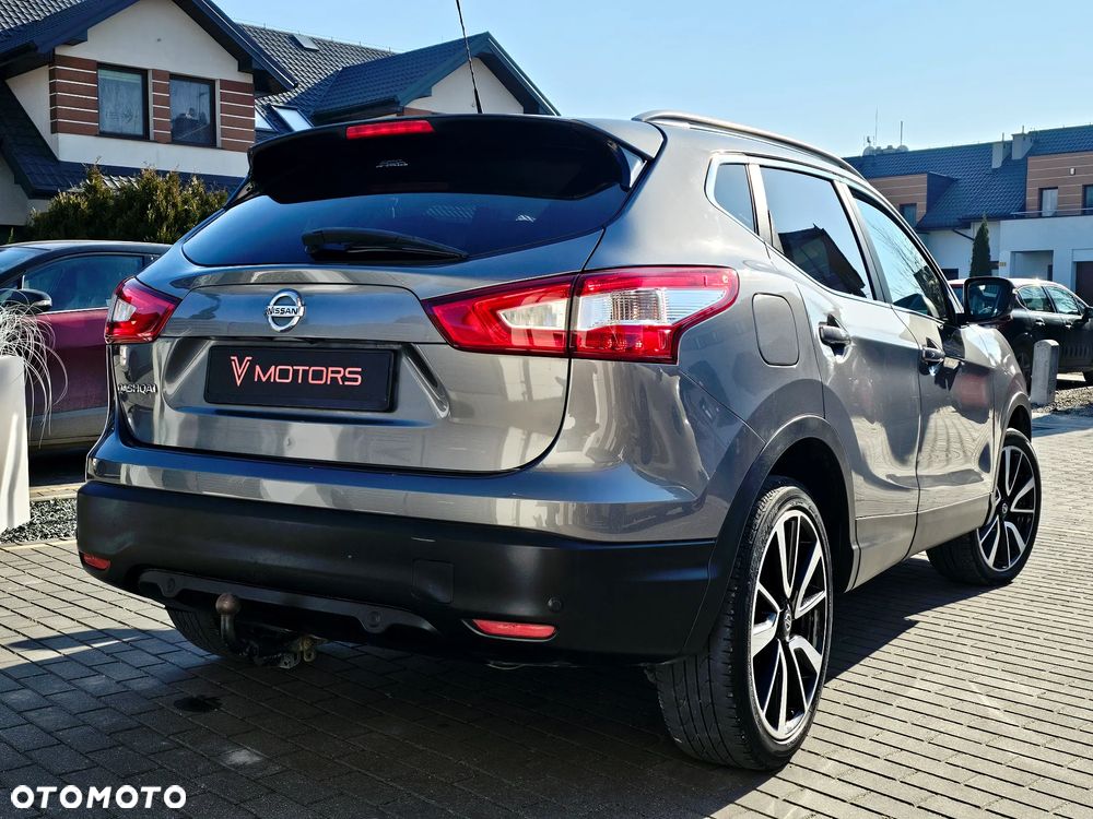Nissan Qashqai 1.2 DIG-T Tekna EU6 - 24