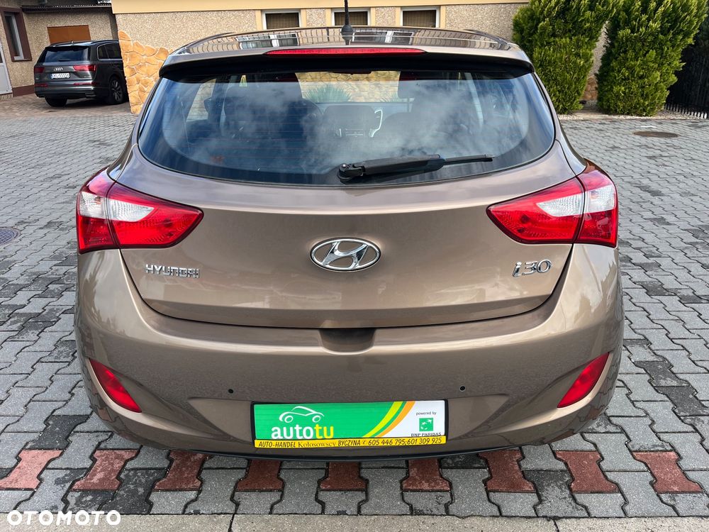 Hyundai i30 - 15