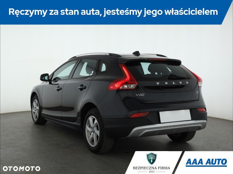 Volvo V40 - 6