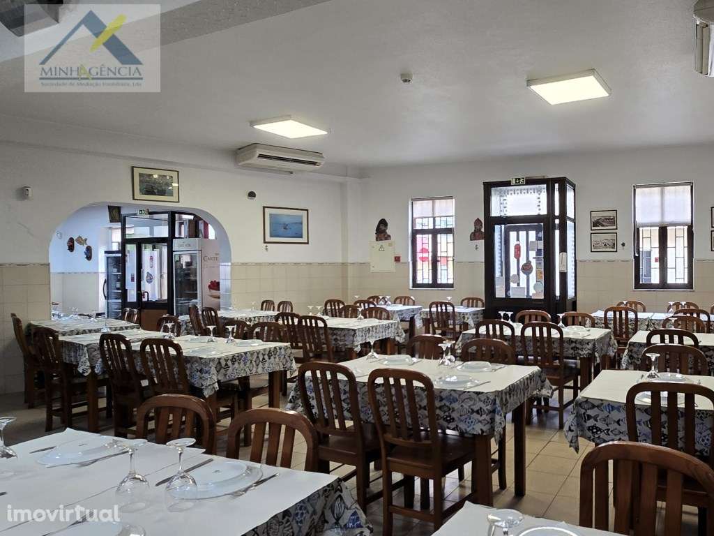 Restaurante em pleno funcionamento em Setúbal - Grande imagem: 4/17