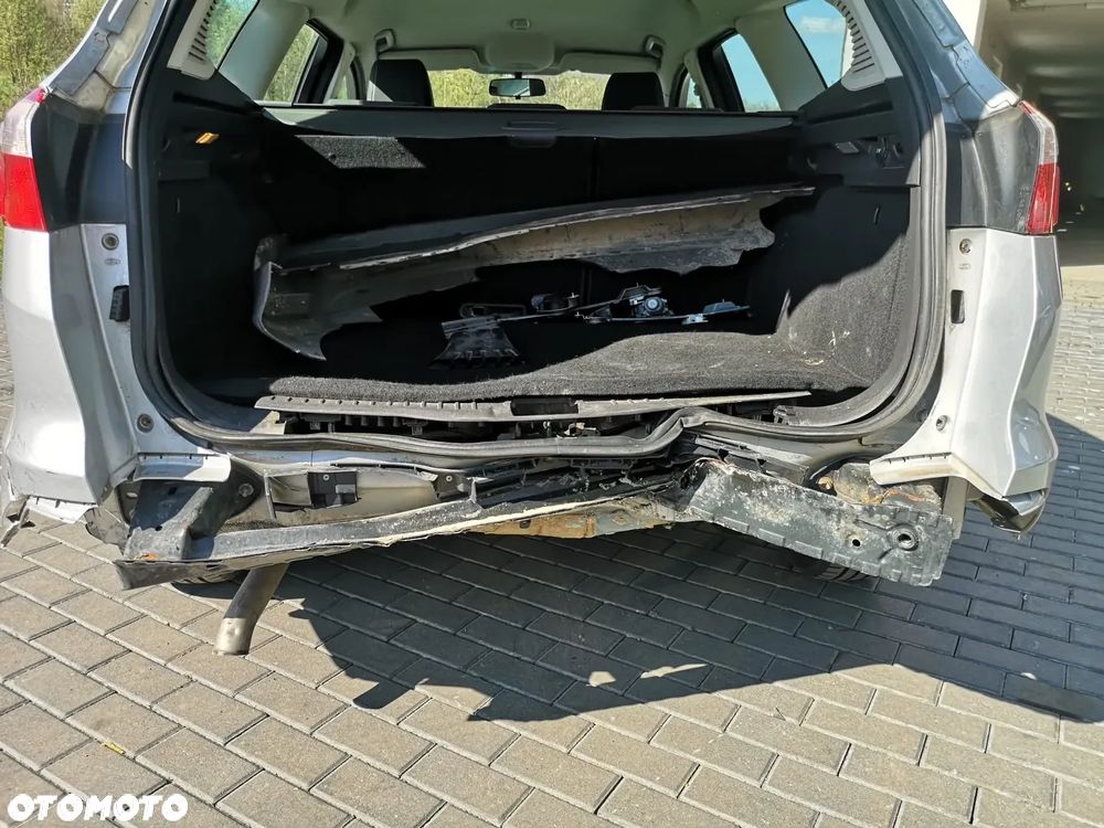 Ford Focus 1.6 TDCi DPF Ambiente - 23