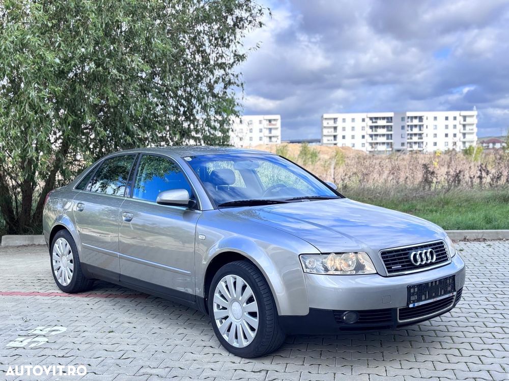 Audi A4 Avant 1.9 TDI quattro - 1