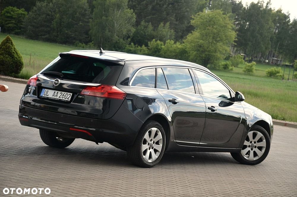 Opel Insignia - 12