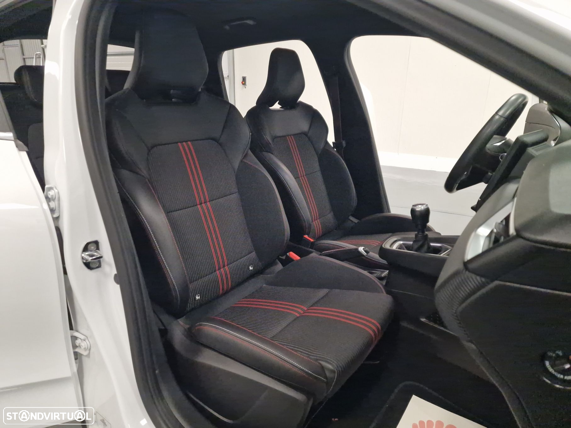 Renault Clio 1.5 Blue dCi RS Line - 42