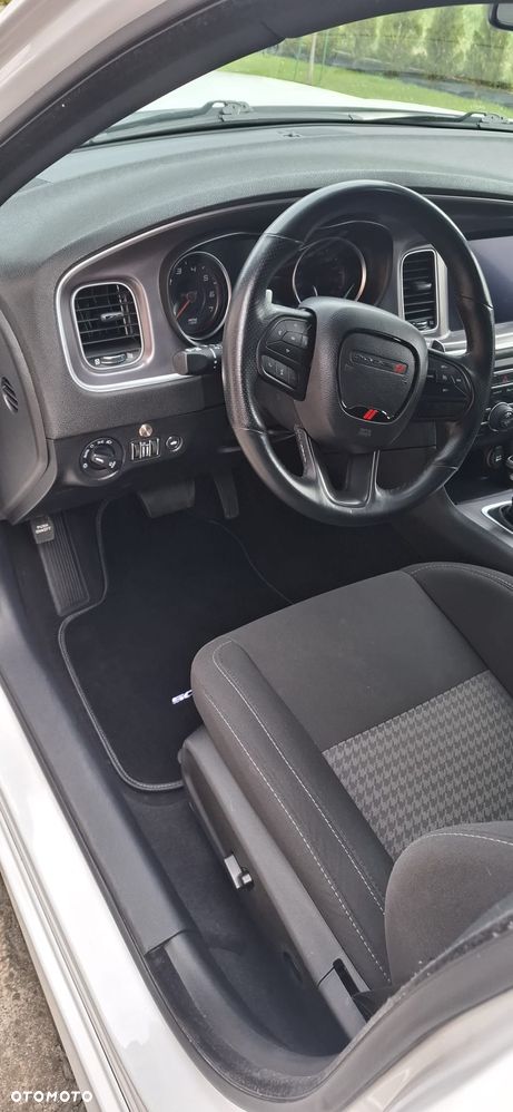 Dodge Charger 6.4 Scat Pack - 15