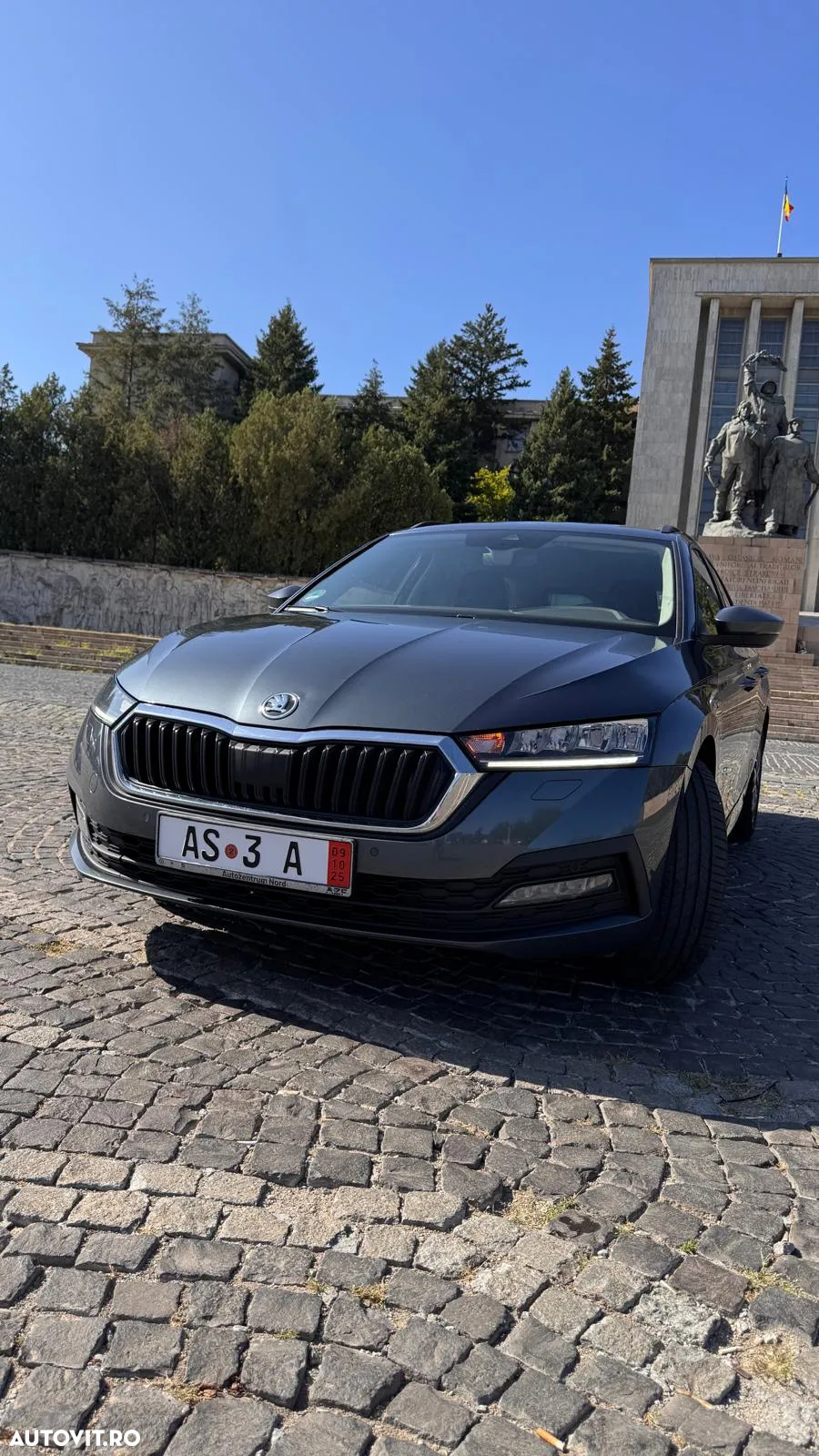 Skoda Octavia Combi 2.0 TDI DSG Clever - 24
