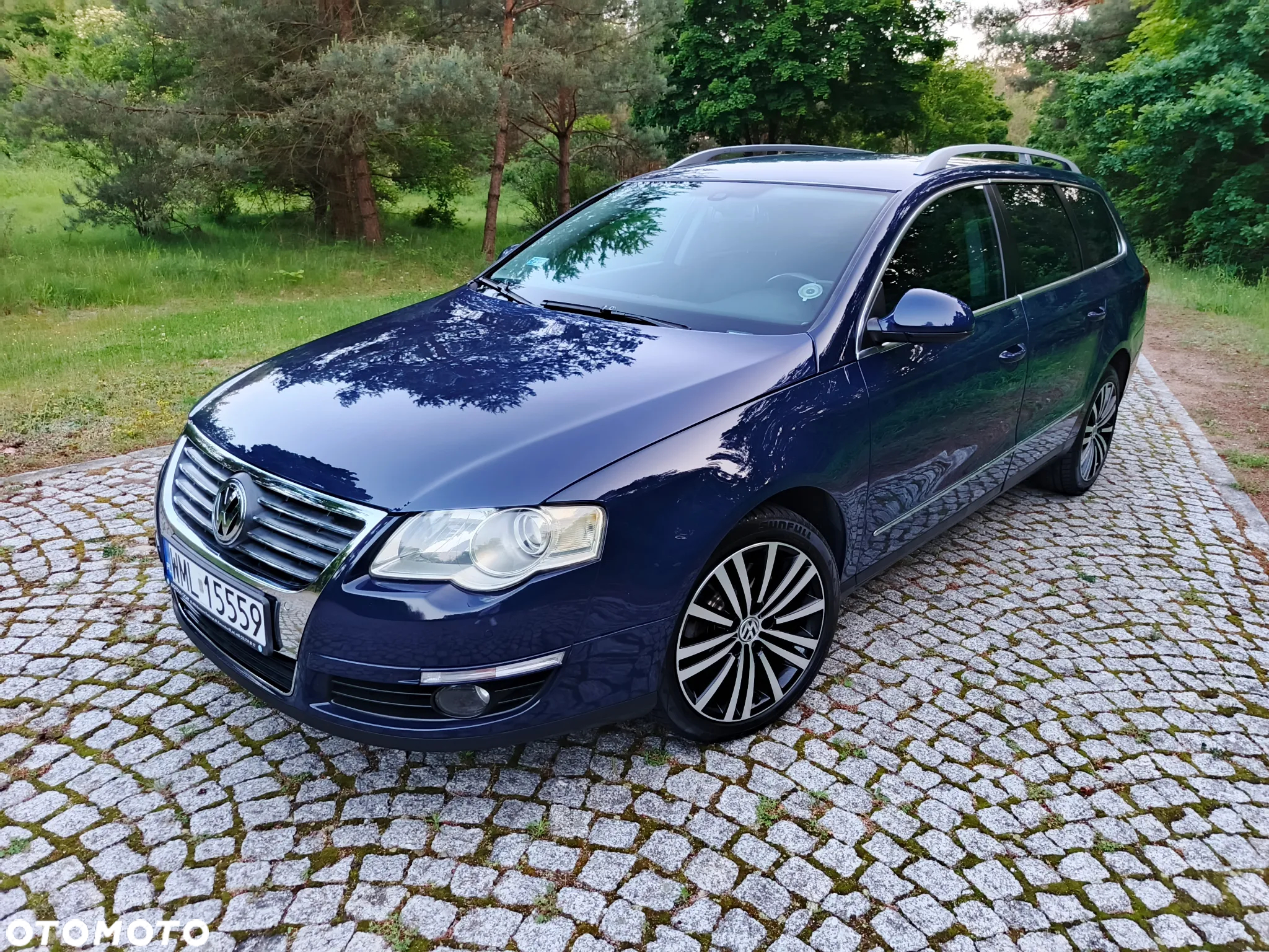 Volkswagen Passat 2.0 TDI DPF Highline - 34