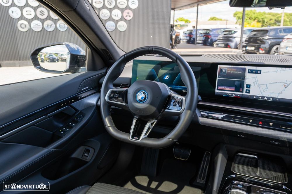 BMW i5 eDrive40 Pack Desportivo M Pro - 26