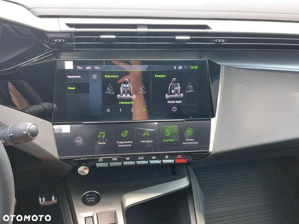 Peugeot 408 1.2 PureTech mHEV GT Exclusive S&S e-DCS6 - 28