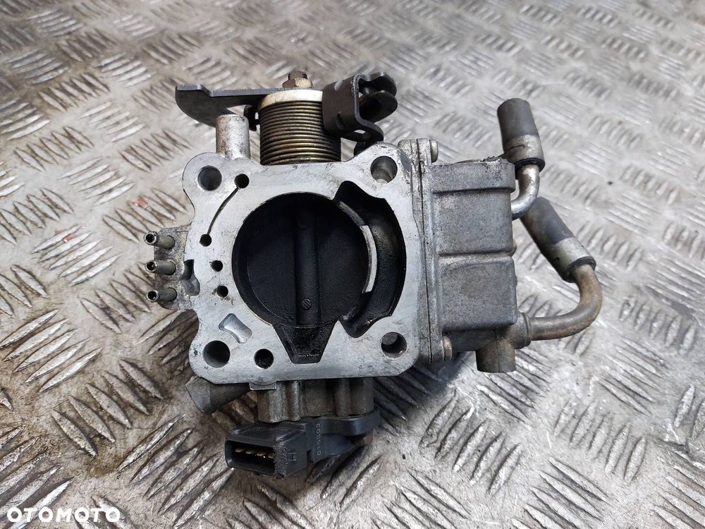 PRZEPUSTNICA MITSUBISHI CARISMA I SPACE STAR I 1.6 16V - 3